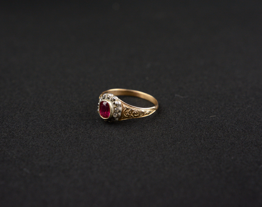 "Holocaust Testimonies" - ring with a ruby