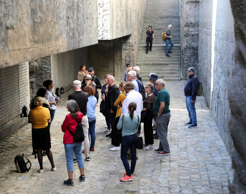 Zarezerwuj warsztaty z oprowadzaniem